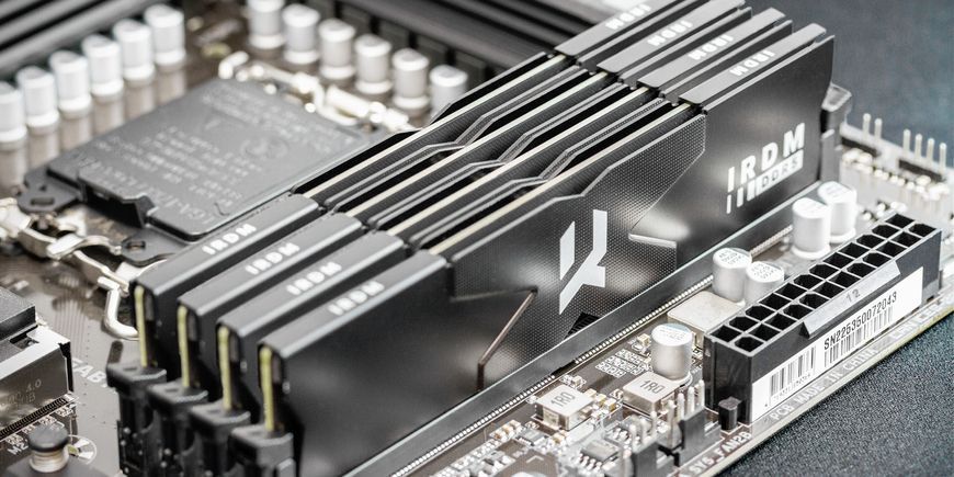 GOODRAM 32 GB (2х16GB) DDR5 6800 MHz IRDM Black (IR-6800D564L34S/32GDC) 817045 фото