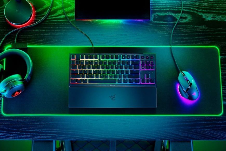 Razer Ornata V3 TKL RGB 84key Mecha-Membrane Switch UKR (RZ03-04881800-R371) 290142 фото