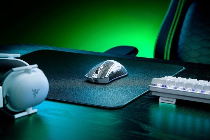 Razer DeathAdder V3 Pro White (RZ01-04630200-R3G1, RZ01-04630200-R3A1) 456644 фото
